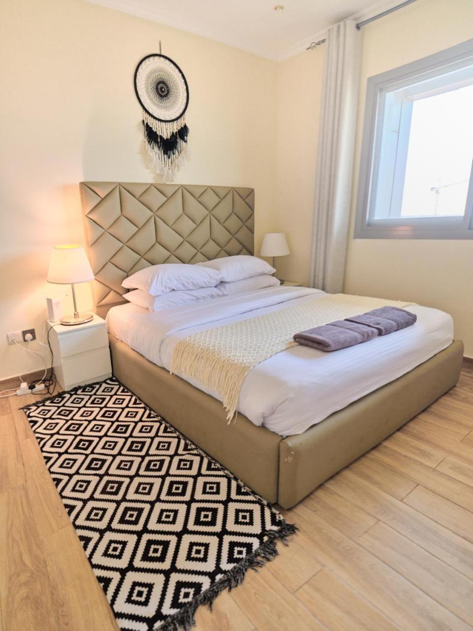 Apartamento Wonderful 1Bd With Full Marina View Dubái Exterior foto