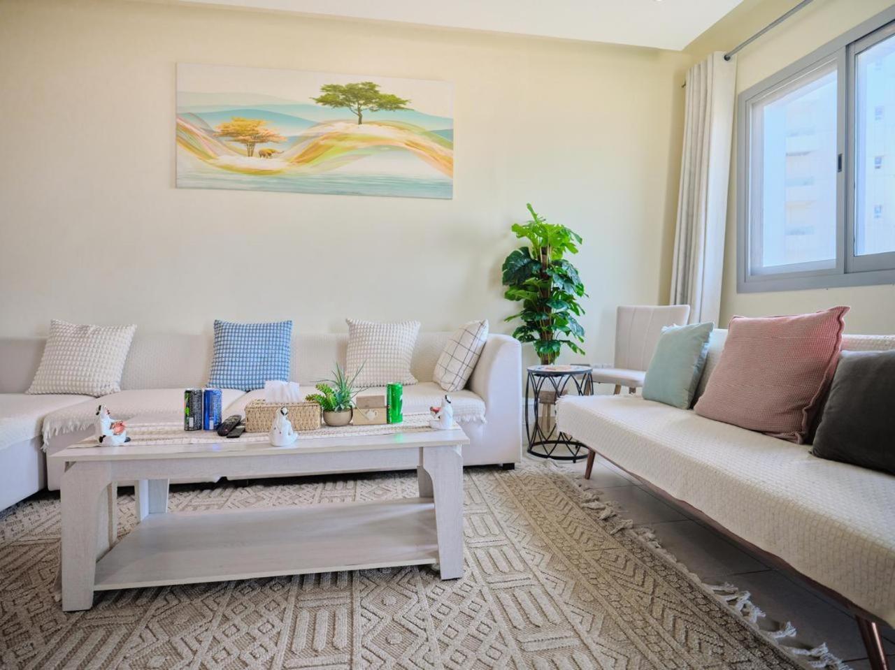 Apartamento Wonderful 1Bd With Full Marina View Dubái Exterior foto